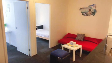 Comfortable 4bed2bath APT @Erskineville (station) - Airlie Beach Holiday 1