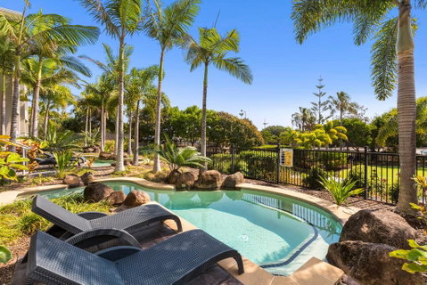 Corporate Boardies @ Bells Boulevard - Airlie Beach Holiday 0
