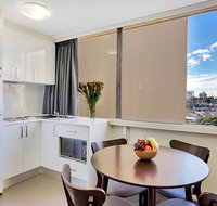 Cosmopolitan apartment at College St - Airlie Beach Holiday