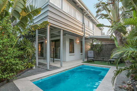 Cosy But Cool, Sunshine Beach - Airlie Beach Holiday 0