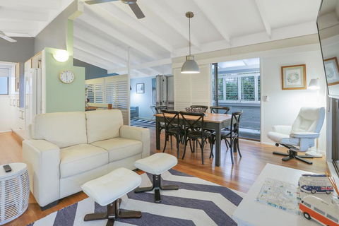 Cosy But Cool, Sunshine Beach - Airlie Beach Holiday 2