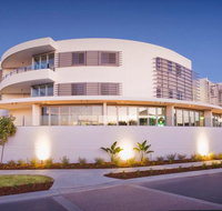 COTTON BEACH ROOF TOP 113 WITH OCEAN VIEWS - Airlie Beach Holiday