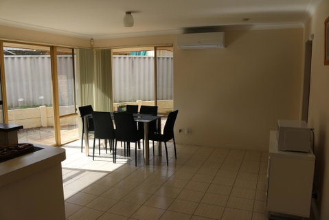 Cozy Stay @ Purser Cove Near University, Hospital & Transport - Airlie Beach Holiday 2