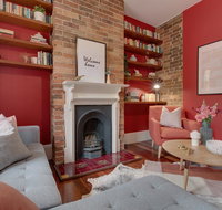 Cute Heritage Terrace Minutes From the City - Airlie Beach Holiday