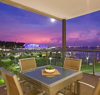 Darwin Waterfront Wharf Escape Holiday Apartments - Airlie Beach Holiday