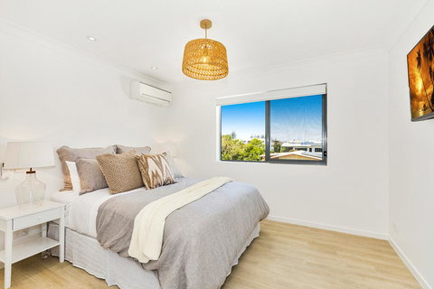 Dreamtime Villas Kingscliff Lane - Airlie Beach Holiday 2