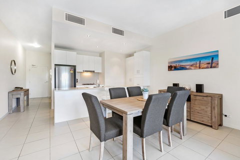 Drift Apartments - Tweed Coast Holidays - Airlie Beach Holiday 2
