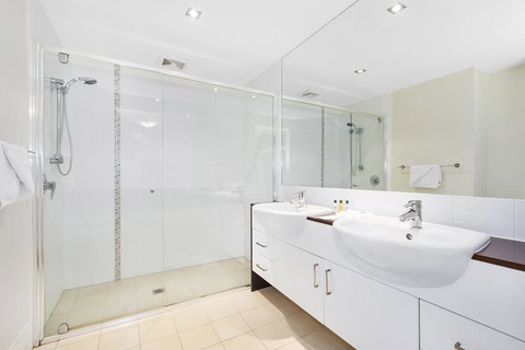 Drift Apartments - Tweed Coast Holidays - Airlie Beach Holiday 3