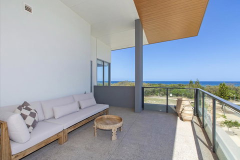 Dune Beachfront Apartments - Airlie Beach Holiday 3