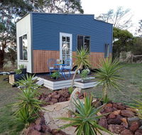 Dyl  Lil's Tiny House on Wheels - Airlie Beach Holiday