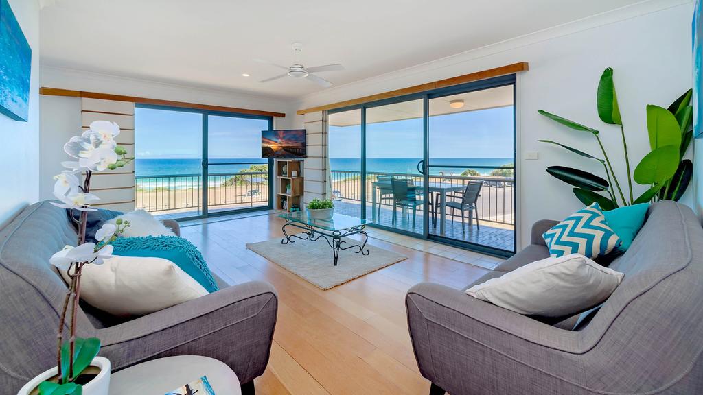 Yamba NSW Airlie Beach Holiday
