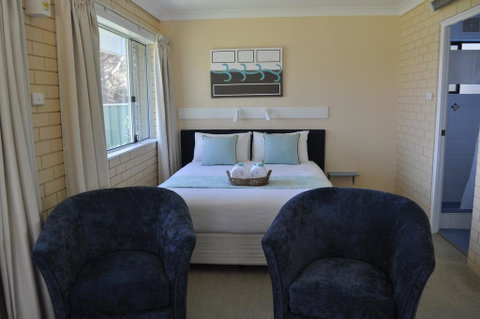 Edgewater Motel - Airlie Beach Holiday 0