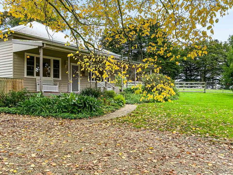 Elm Cottage - Airlie Beach Holiday 0