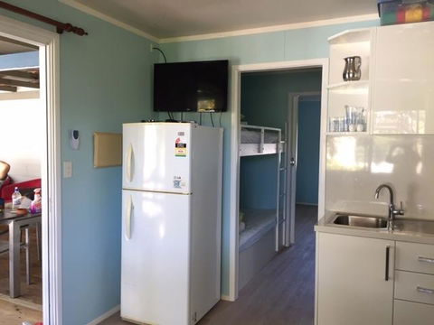 Elouera Units - Airlie Beach Holiday 1
