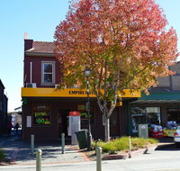 Empire Hotel Goulburn - Airlie Beach Holiday