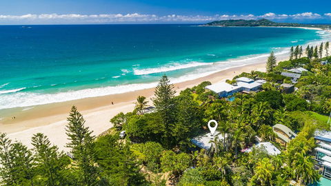 Eternity Beach House - Eco Luxury Byron Bay - Airlie Beach Holiday 1