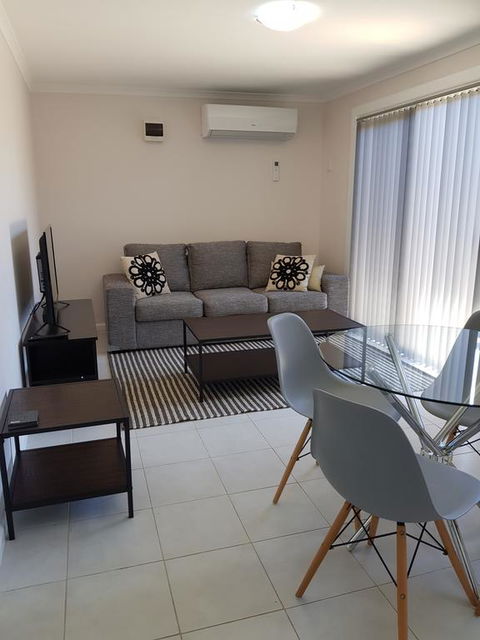 Excellent St Granny Flat - Airlie Beach Holiday 0