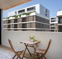 Explore Sydney from a Beautiful Leafy Haven - Airlie Beach Holiday