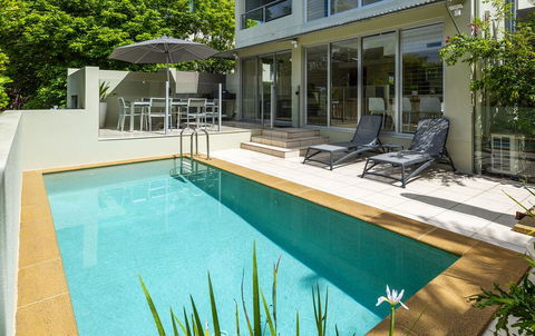 Fabulous 3 Bedroom Noosa Townhouse - Airlie Beach Holiday 3