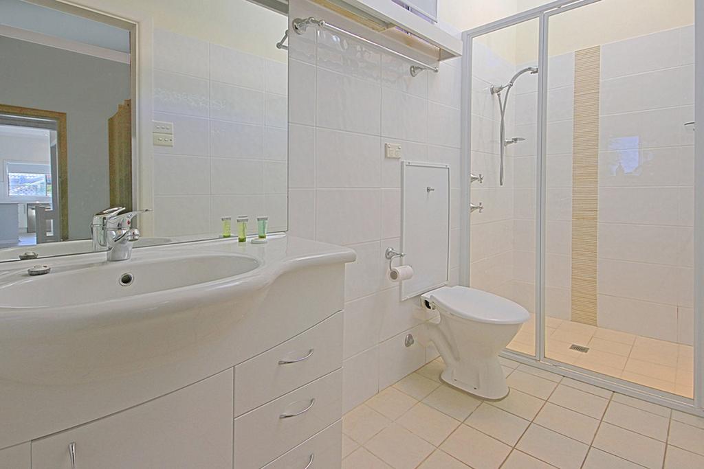 Mount Kingiman ACT Airlie Beach Holiday