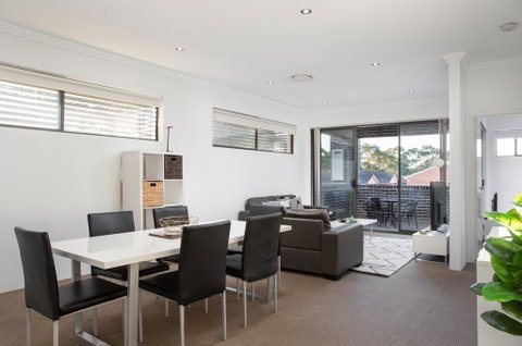 Family Size Apartment Close To Westmead Hospital - Airlie Beach Holiday 1