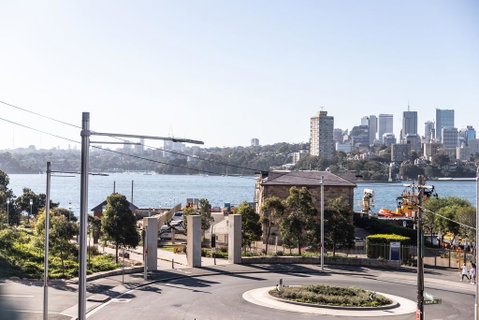 Famous Sydney Heritage Townhouse @ The Rocks/Harbour Bridge - Airlie Beach Holiday 1