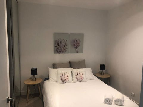Fantastic Fitzroy - Huge House For A Magical Time! - Airlie Beach Holiday 2