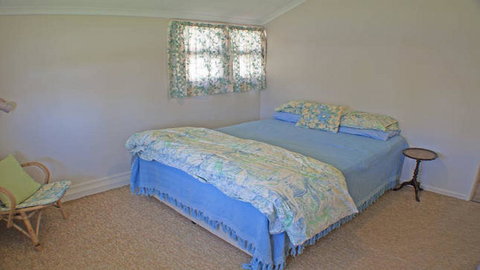 Fingal Beach Beach Shack - Airlie Beach Holiday 1