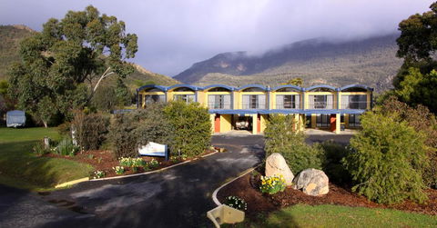 Five Clematis Views - Airlie Beach Holiday 0