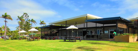 Forrest Beach Hotel/motel - Airlie Beach Holiday 2