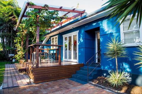 Frankie's Beach House - Airlie Beach Holiday 0