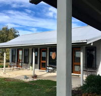 French Island Cottage - Airlie Beach Holiday