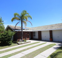 Gerry's Waterfront - Airlie Beach Holiday