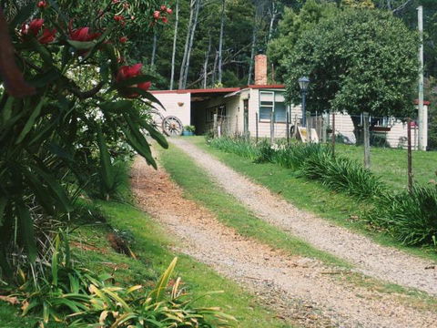 Glenbrook House & Cottage - Airlie Beach Holiday 1