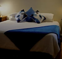 Goolwa Spa  River Retreat House - Airlie Beach Holiday