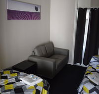 Grand Hotel Mount Morgan - Airlie Beach Holiday