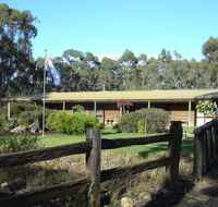 Gunyah Valley Retreat - Airlie Beach Holiday