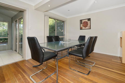 Harmony House - Bateau Bay, NSW - Airlie Beach Holiday 3