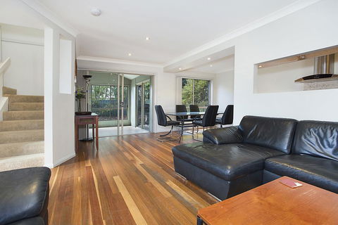 Harmony House - Bateau Bay, NSW - Airlie Beach Holiday 2