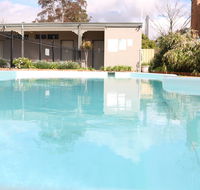 Hermitage Motel - Airlie Beach Holiday