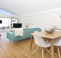 Hidden Gem On Manning - Great location opposite Surf Beach