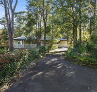 Hilldo - Lovely Mountainside Accommodation - Airlie Beach Holiday