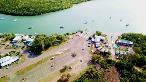 Hinchinbrook Marine Cove Resort - Airlie Beach Holiday 3