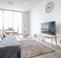 Home with Perfect location Close to TrainCBD - Airlie Beach Holiday