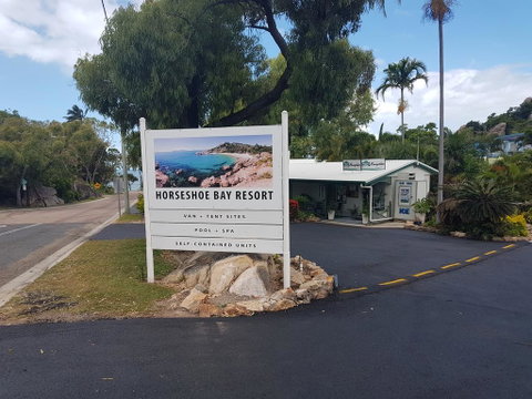 Horseshoe Bay Resort - Airlie Beach Holiday 0