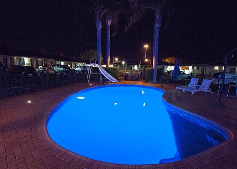 James Street Motor Inn - Airlie Beach Holiday 1