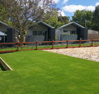 Jaspers Cabins - Airlie Beach Holiday