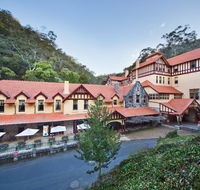 Jenolan Caves House - Airlie Beach Holiday