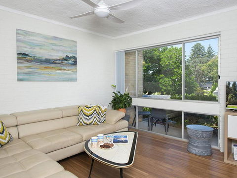 Kendalls Beach HideAway - 3 Nights For Price Of 2 During Winter Months - Airlie Beach Holiday 1