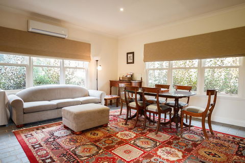 King River Cottage - Airlie Beach Holiday 2